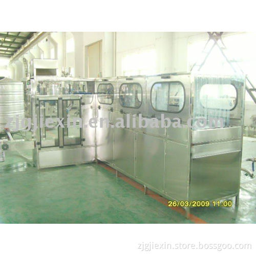 Minieral water filling plant (QGF 200)